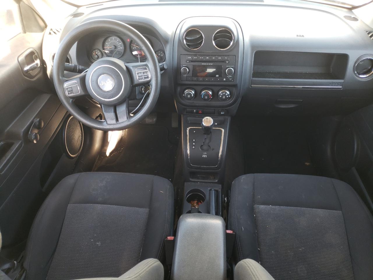 2014 Jeep Liberty (Patriot) - Image 8
