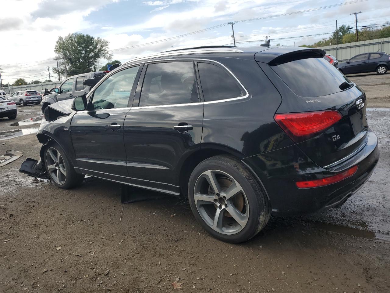 VIN WA1DGAFP5FA140890 2015 AUDI Q5 no.2