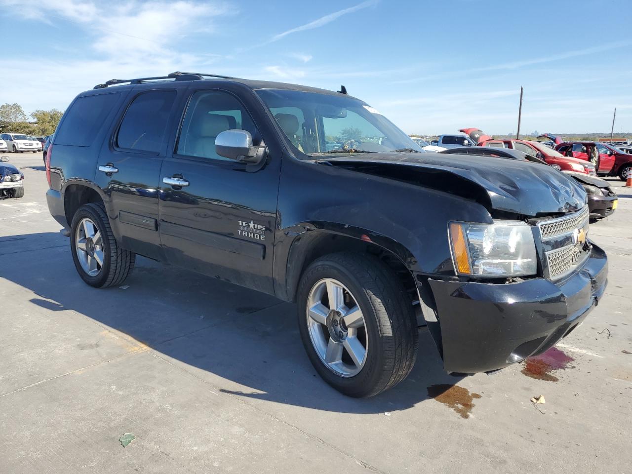 2013 Chevrolet Tahoe - Image 4