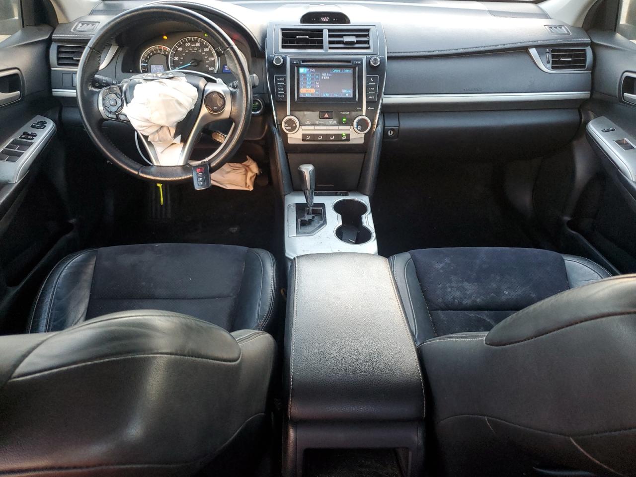 2012 Toyota Camry - Image 8