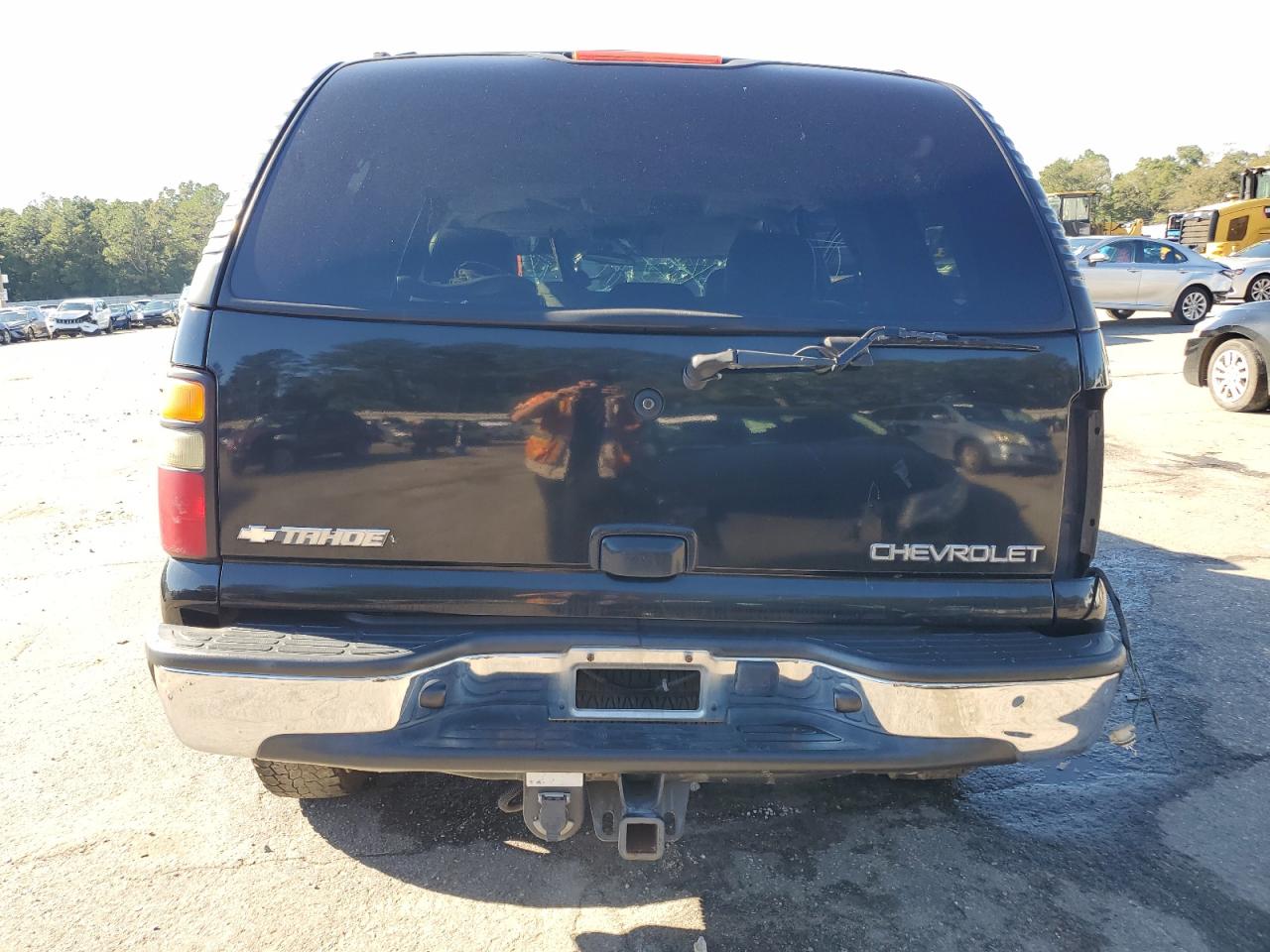 2004 Chevrolet Tahoe - Image 6