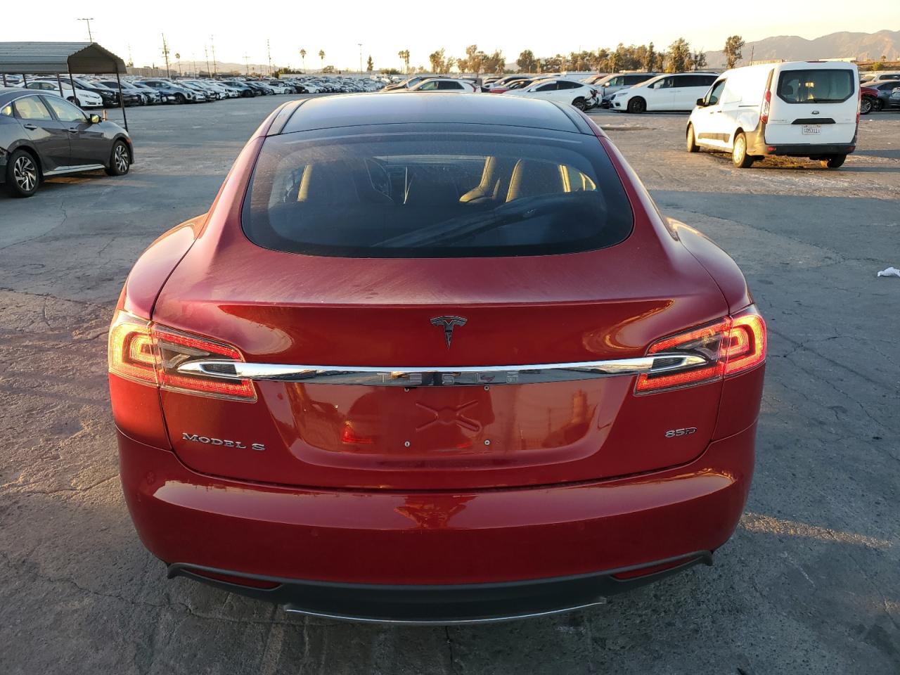 2015 Tesla Model S VIN: 5YJSA1E20FF120476 Lot: 80969614