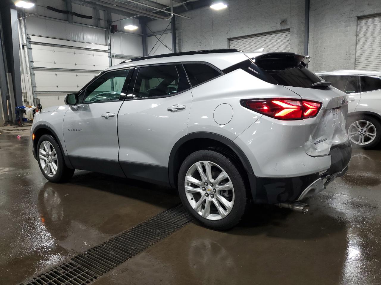 2022 Chevrolet Blazer - Image 2