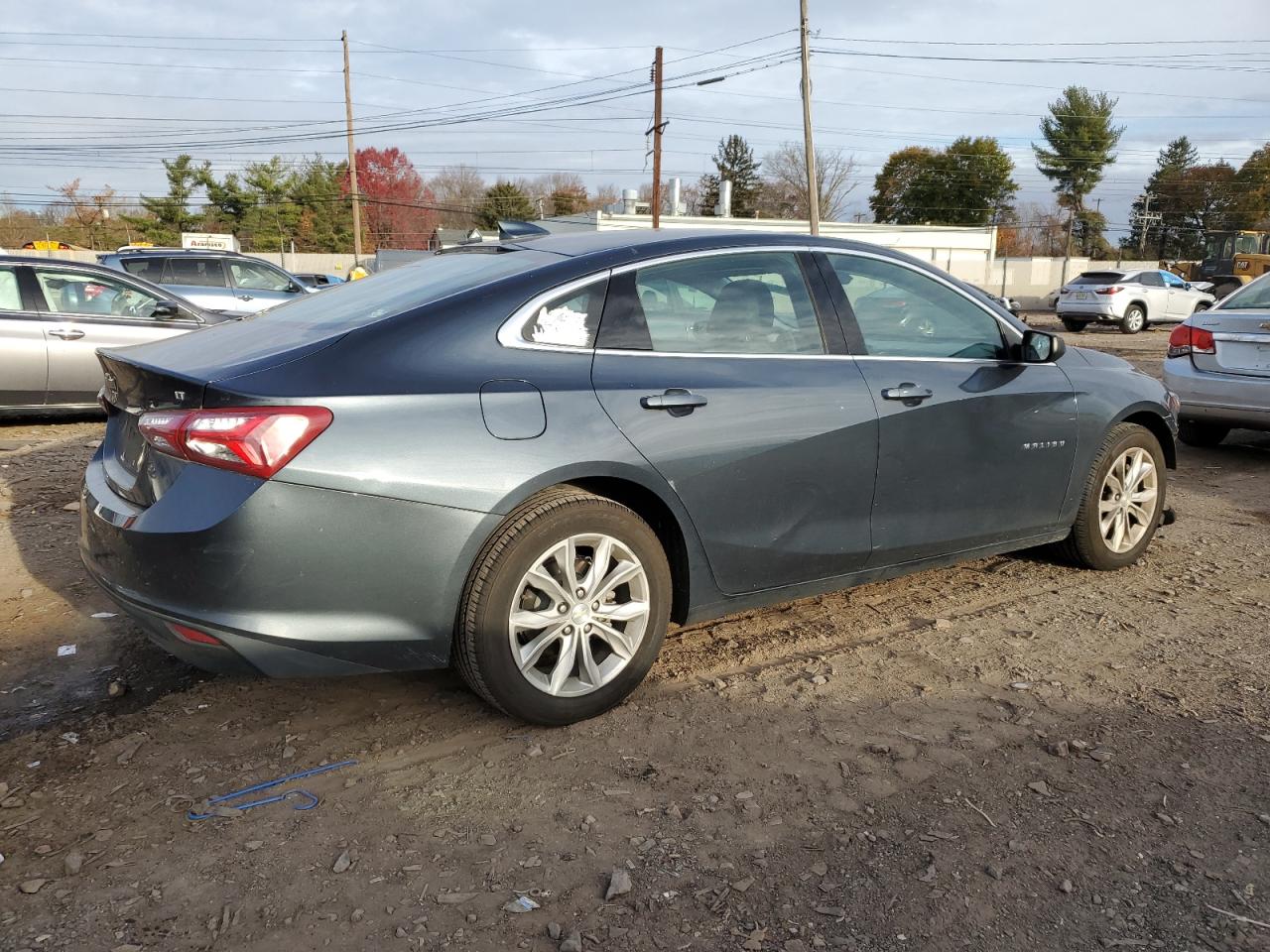 2020 Chevrolet Malibu - Image 3