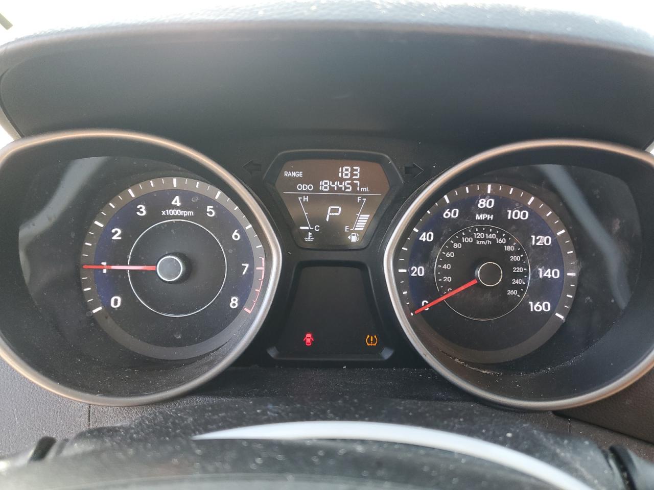 2013 Hyundai Elantra - Image 9