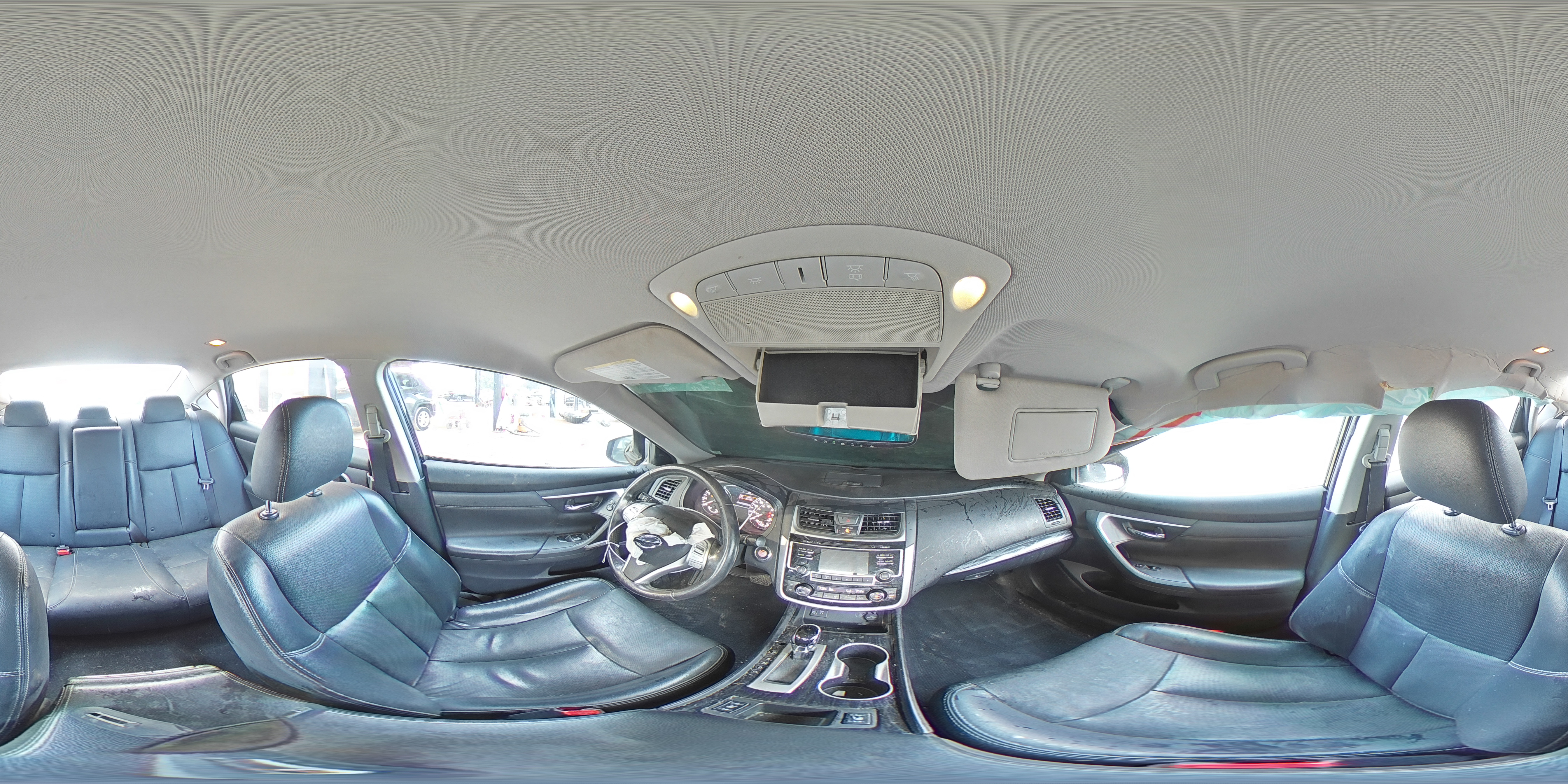2018 Nissan Altima - Image 12
