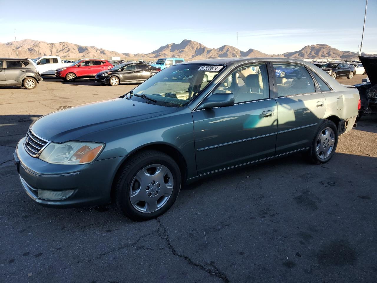 2004 Toyota Avalon - Image 1