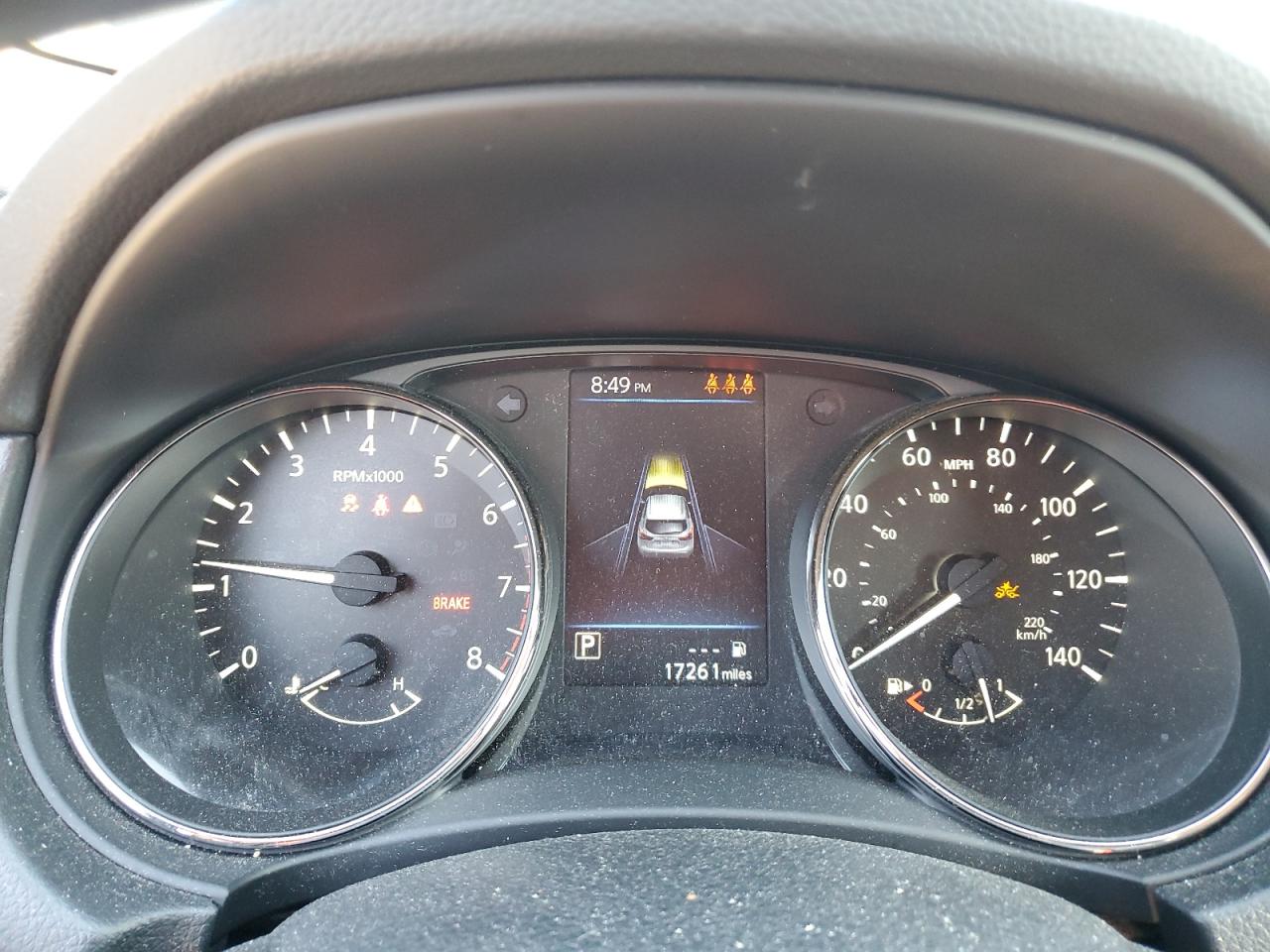 2020 Nissan Rogue - Image 9