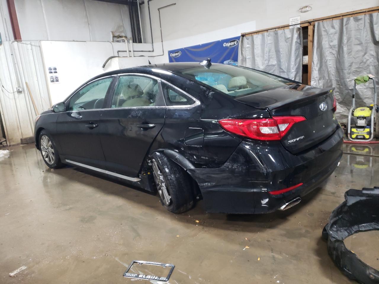 5NPE34AF4FH072466 2015 HYUNDAI SONATA - Image 2