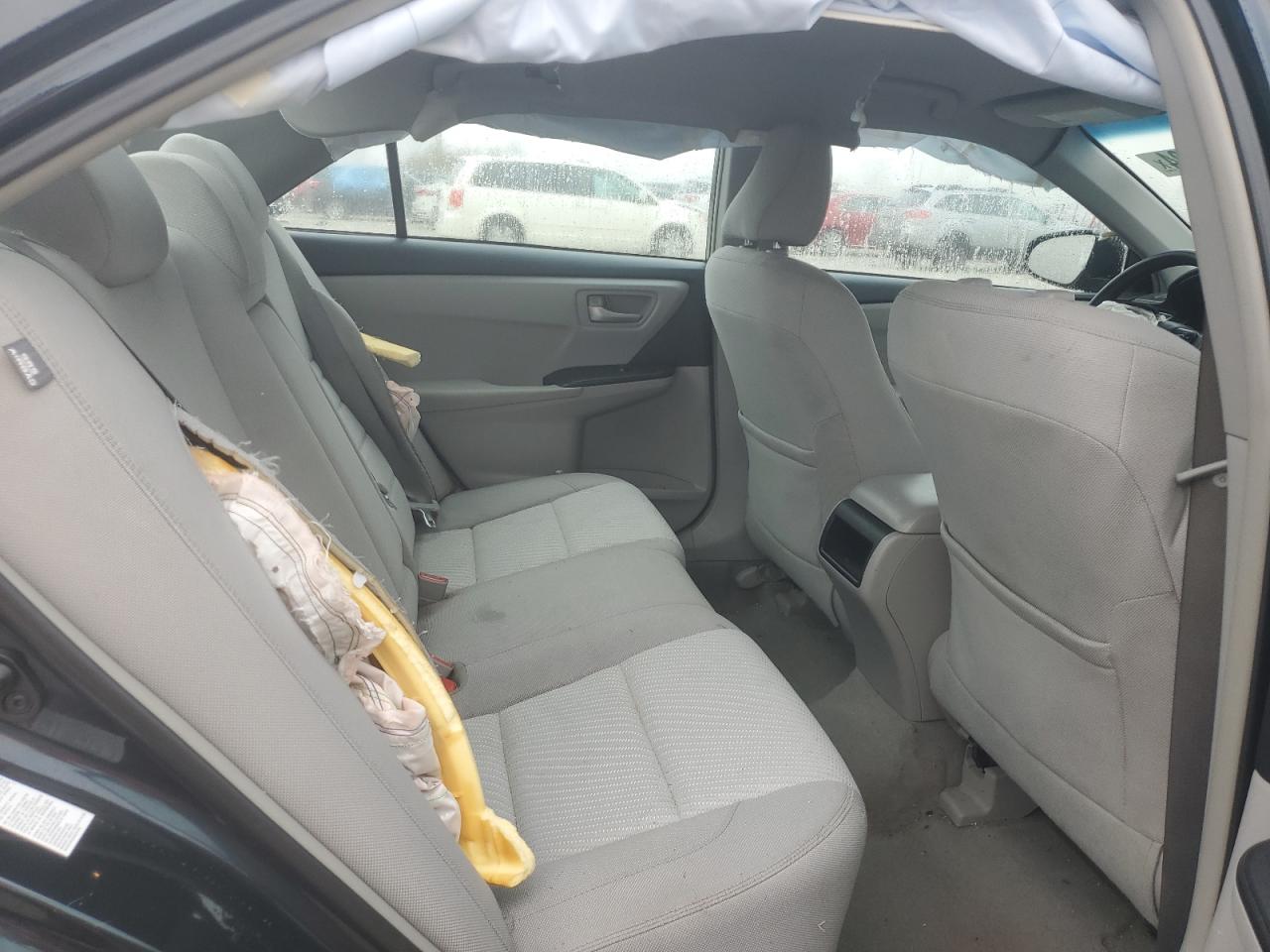 2016 Toyota Camry - Image 10