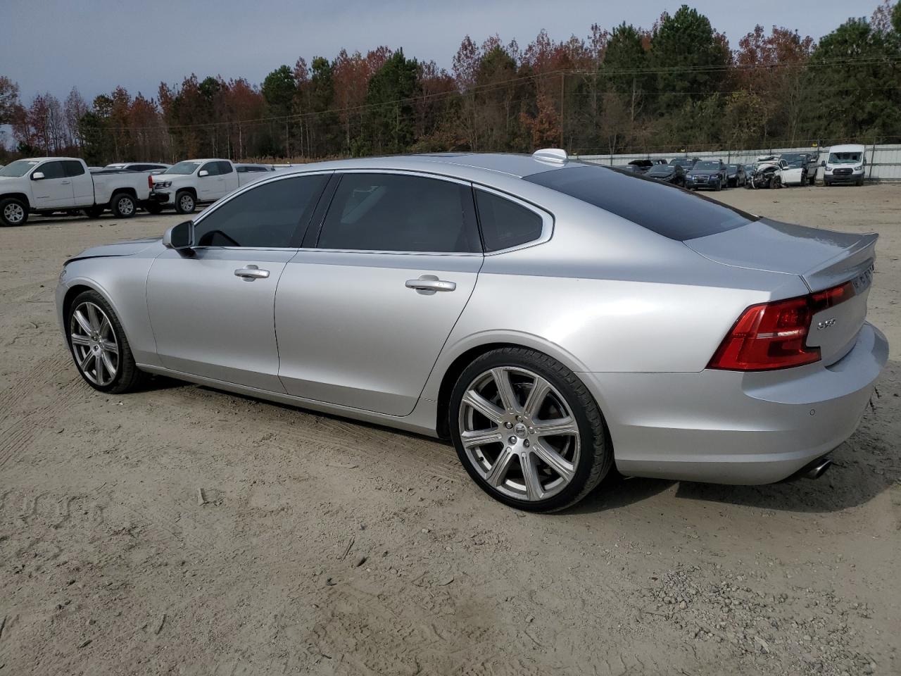 2018 Volvo S90 - Image 2