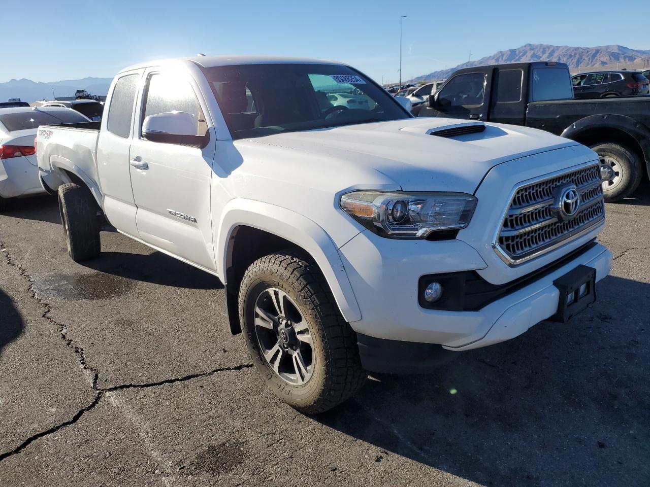 VIN 5TFSZ5AN7GX021080 2016 TOYOTA TACOMA no.4