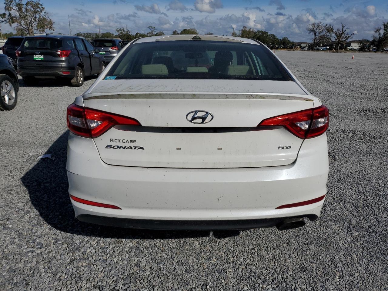 2016 Hyundai Sonata Eco VIN: 5NPE24AA1GH374709 Lot: 79933944