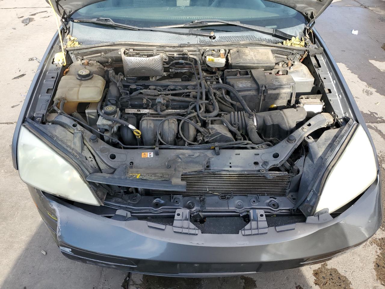 2006 Ford Focus - Image 11