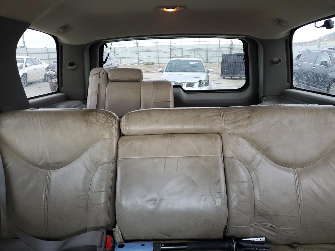 2001 GMC Yukon - Image 10