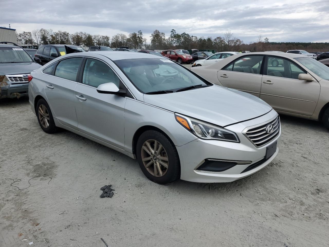 2016 Hyundai Sonata - Image 4