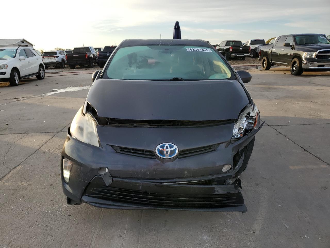 2014 Toyota Prius - Image 5