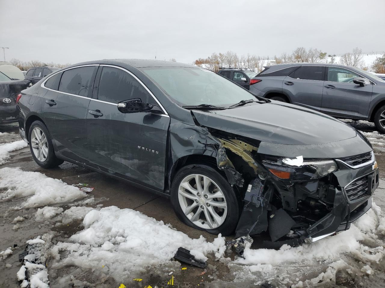 2016 Chevrolet Malibu - Image 4