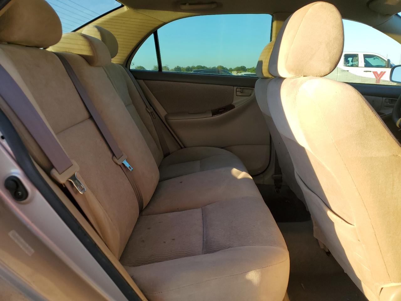 2005 Toyota Corolla - Image 10