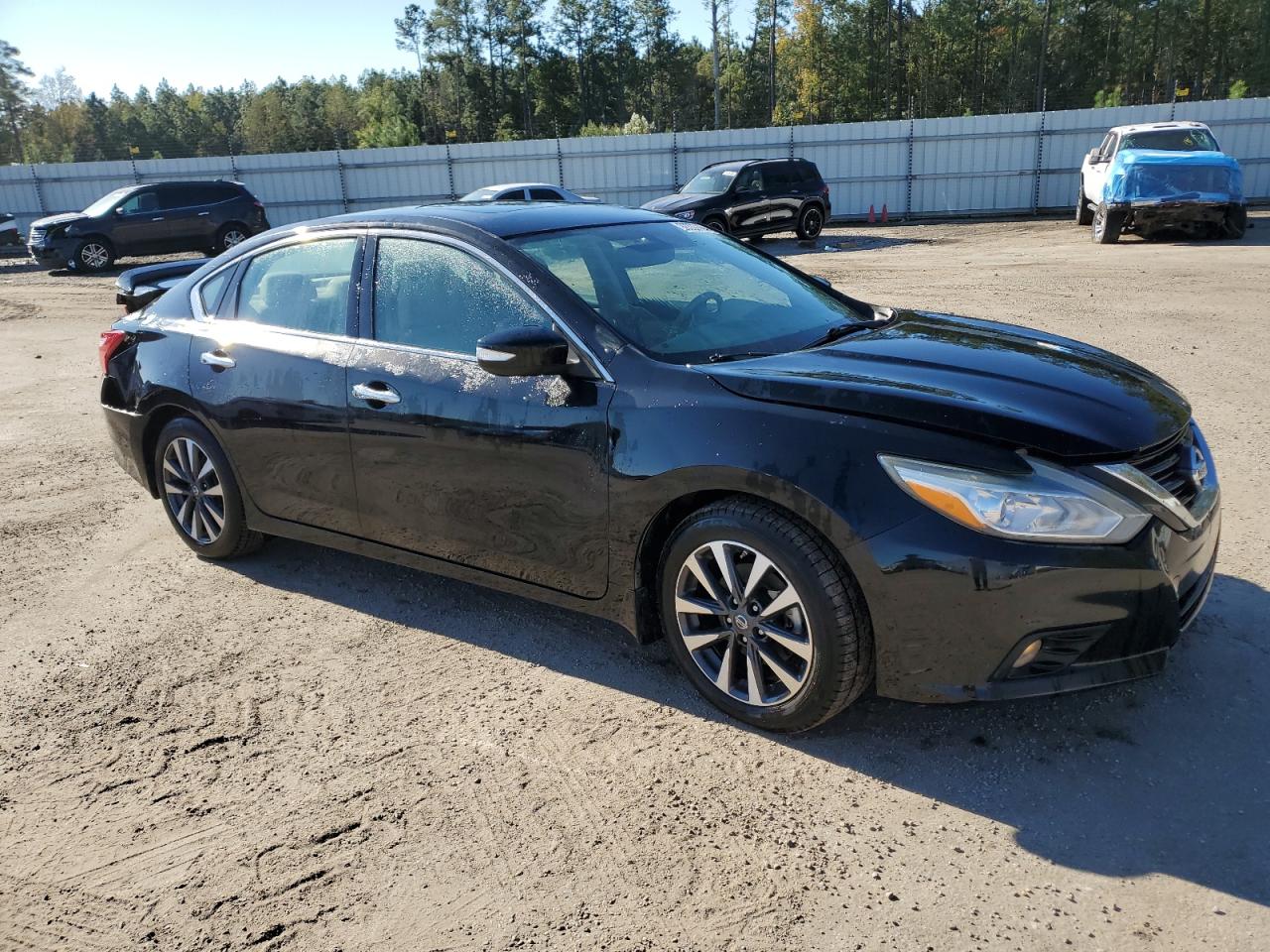 2016 Nissan Altima - Image 4