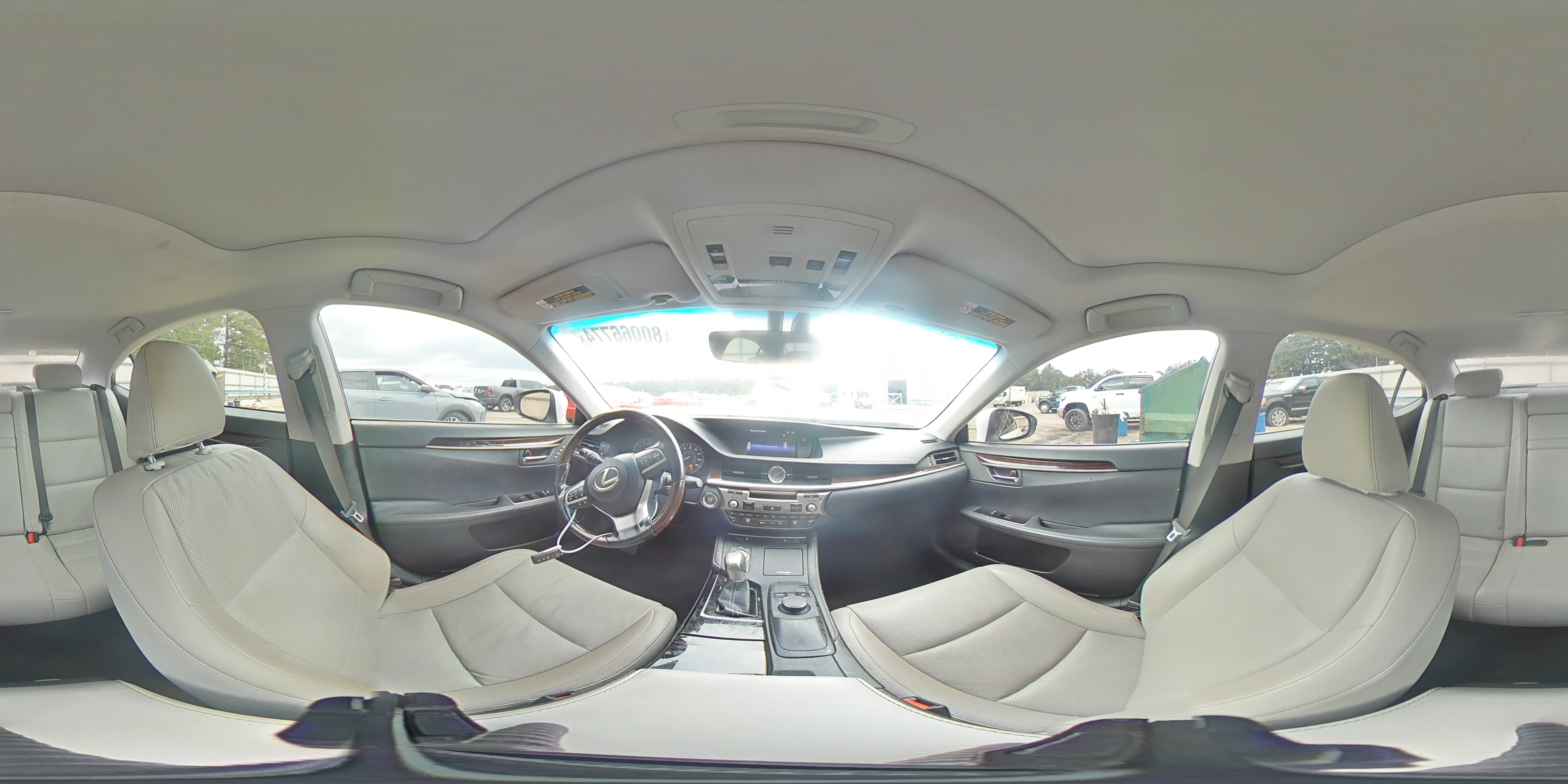 2016 Lexus ES - Image 14