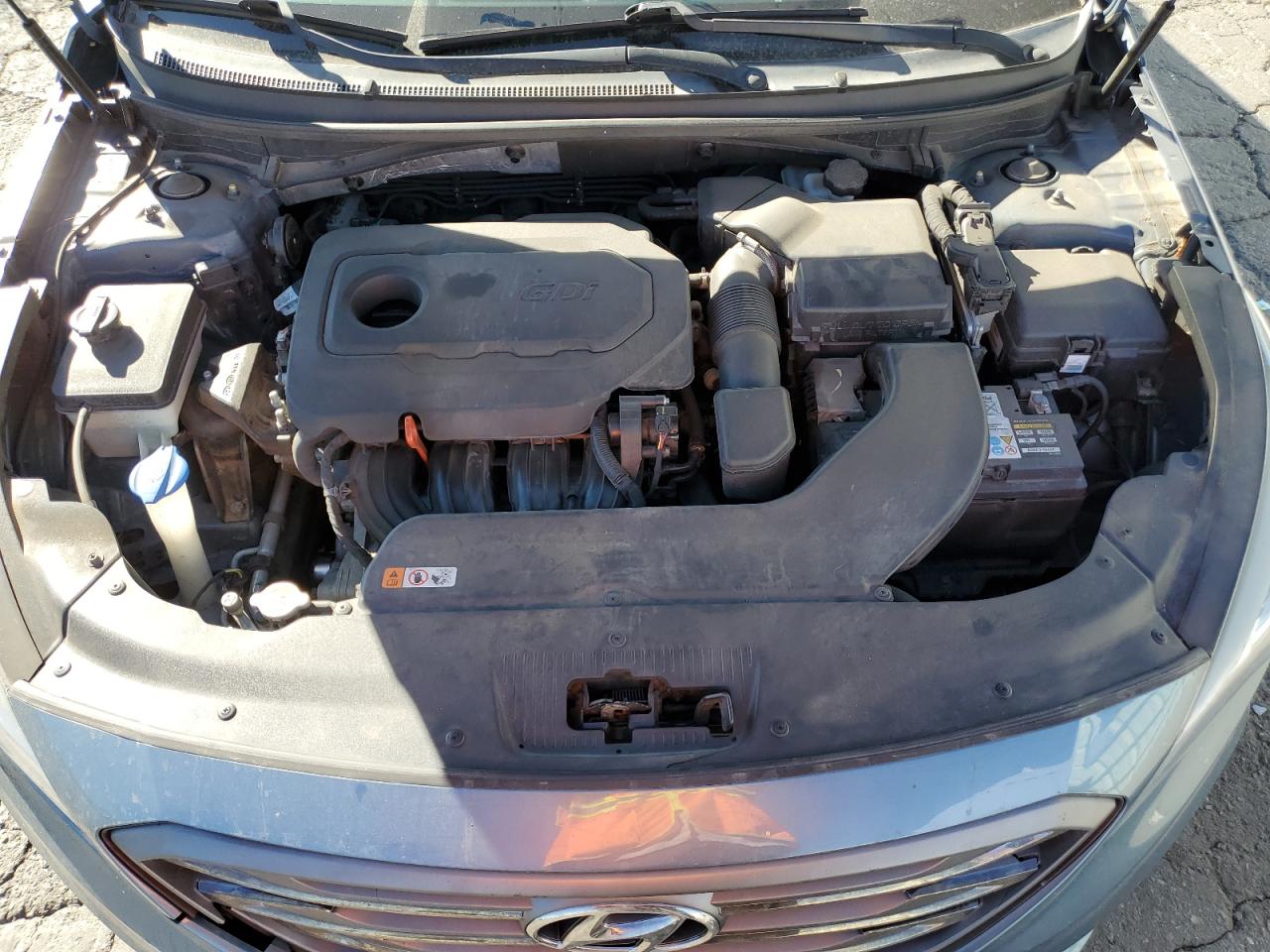 2016 Hyundai Sonata - Image 11