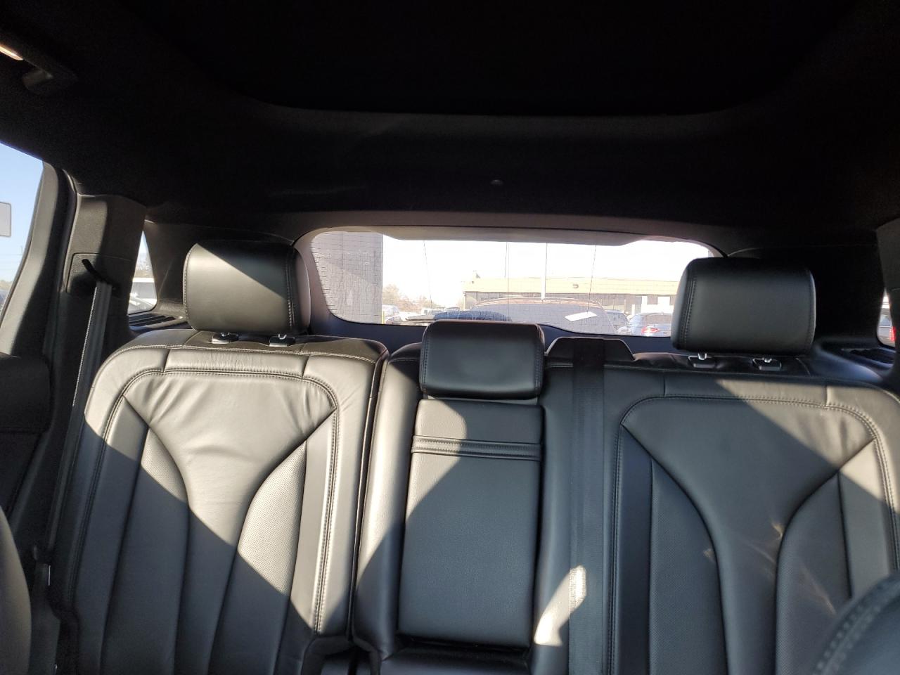 2016 Lincoln MKX - Image 10
