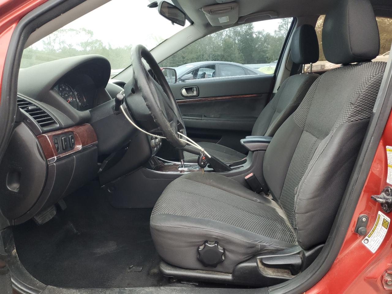 2012 Mitsubishi Galant - Image 7