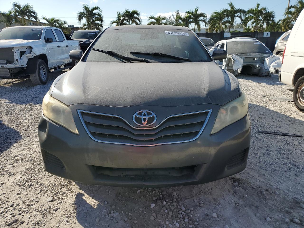 2011 Toyota Camry - Image 5