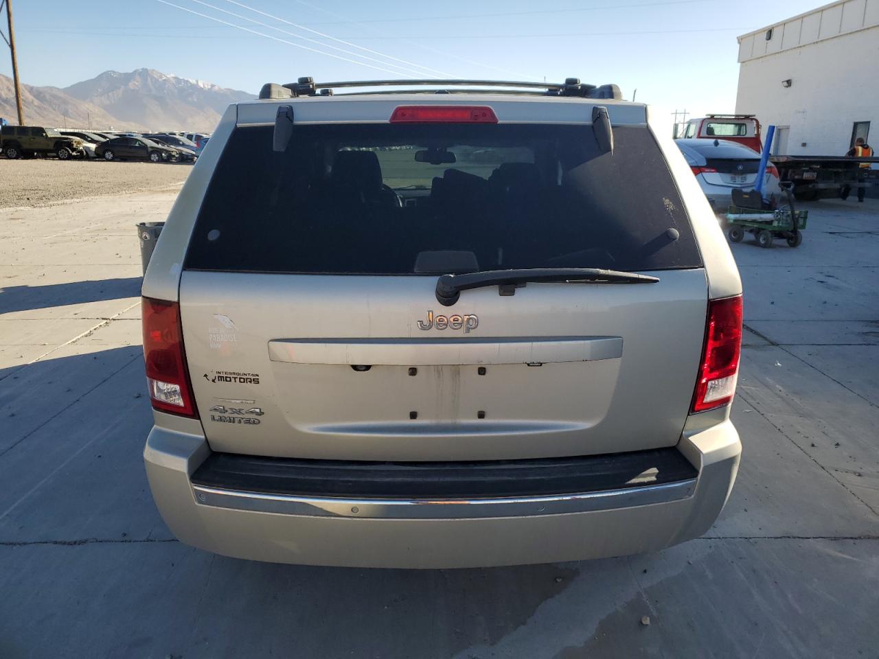 2008 Jeep Grand Cherokee Limited VIN: 1J8HR58N98C237319 Lot: 80166544