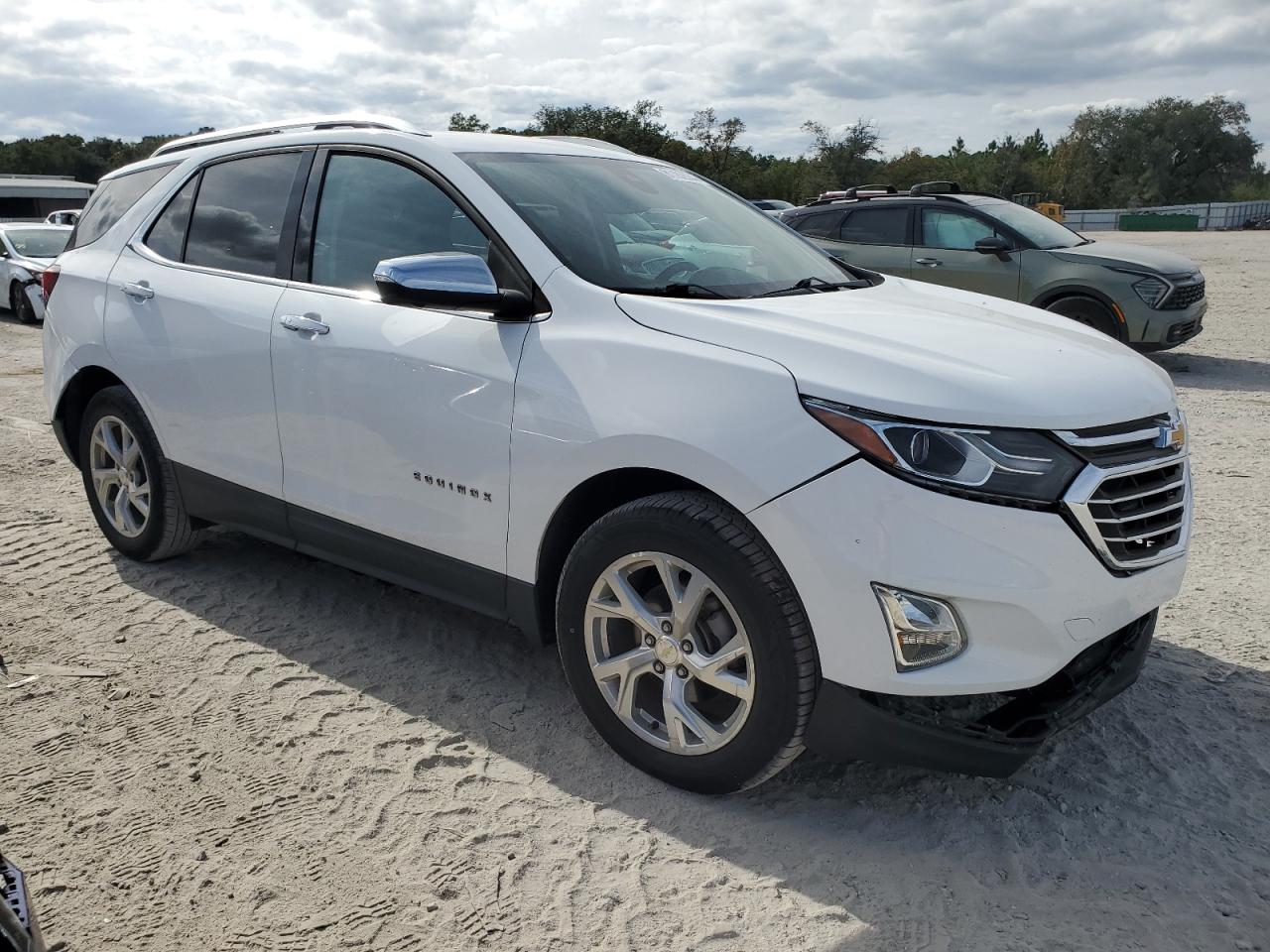 2019 Chevrolet Equinox - Image 4