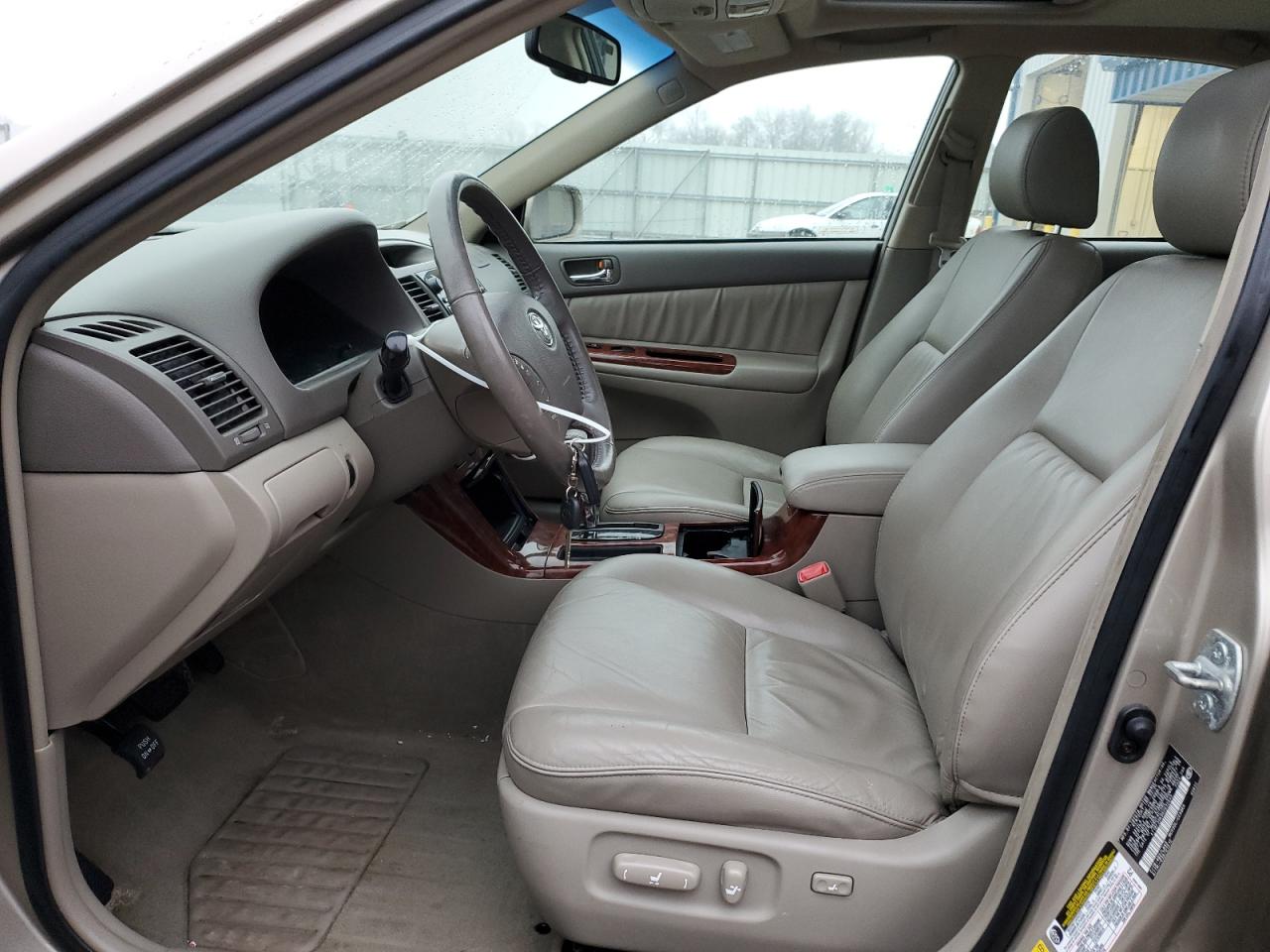 2006 Toyota Camry - Image 7