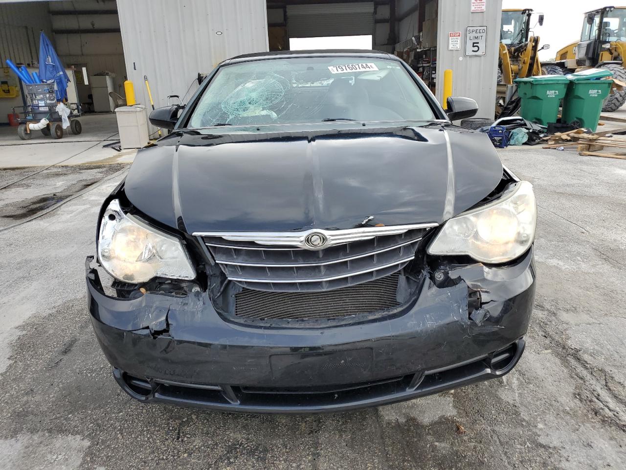 2010 Chrysler Sebring - Image 5