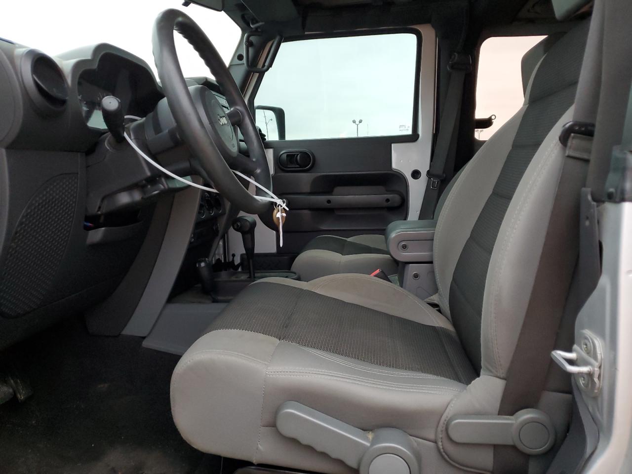 2007 Jeep Wrangler - Image 7