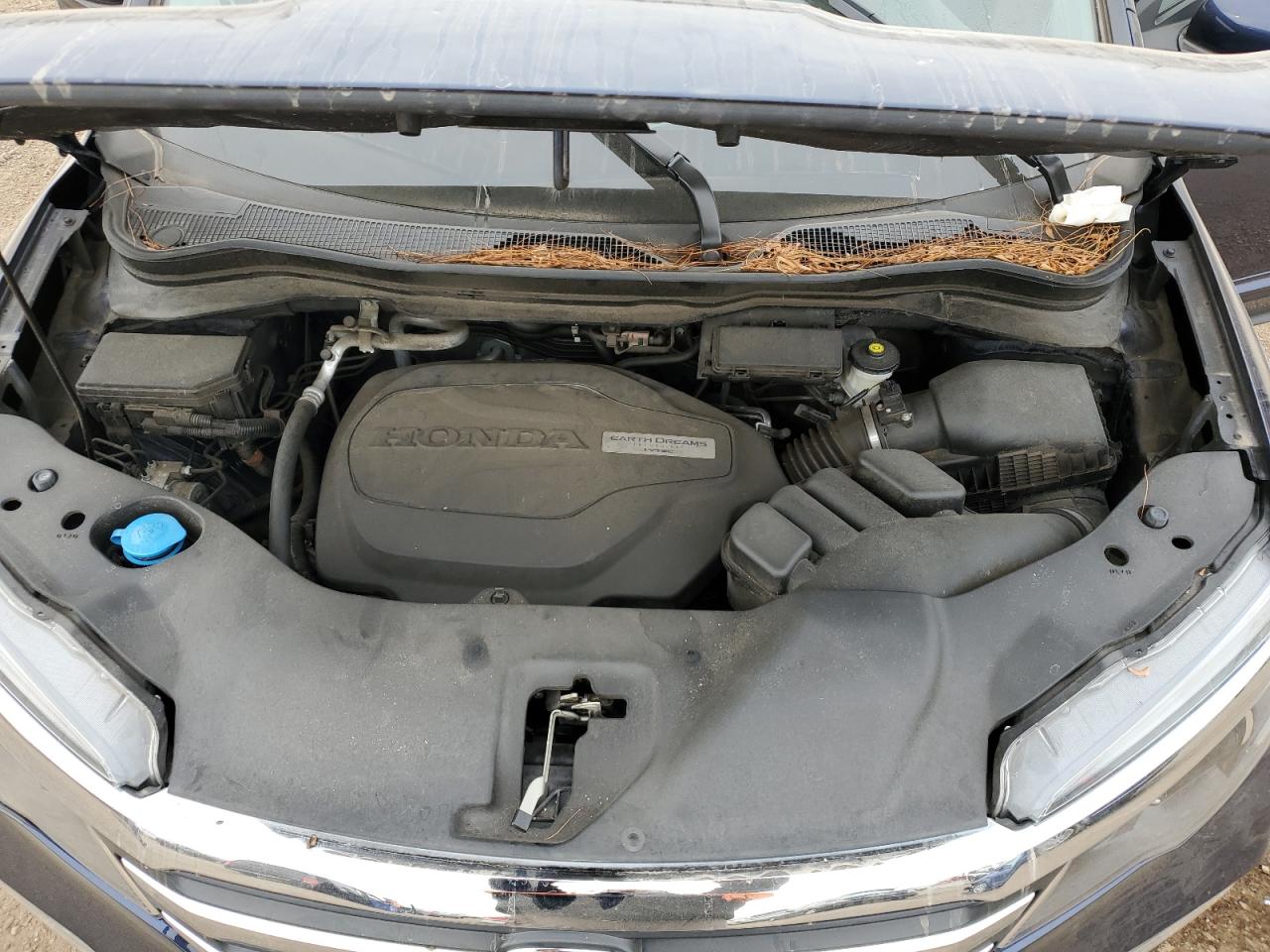2017 Honda Pilot - Image 13