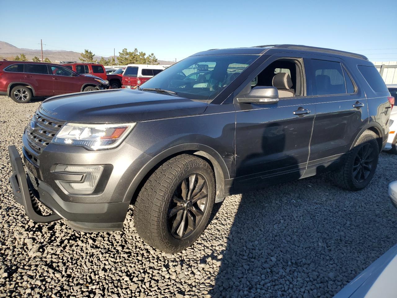 VIN 1FM5K8D89HGB15161 2017 FORD EXPLORER no.1