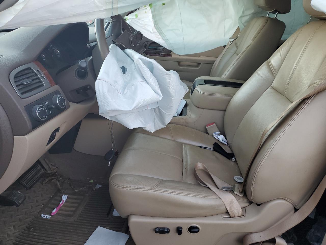 2010 GMC Sierra - Image 7