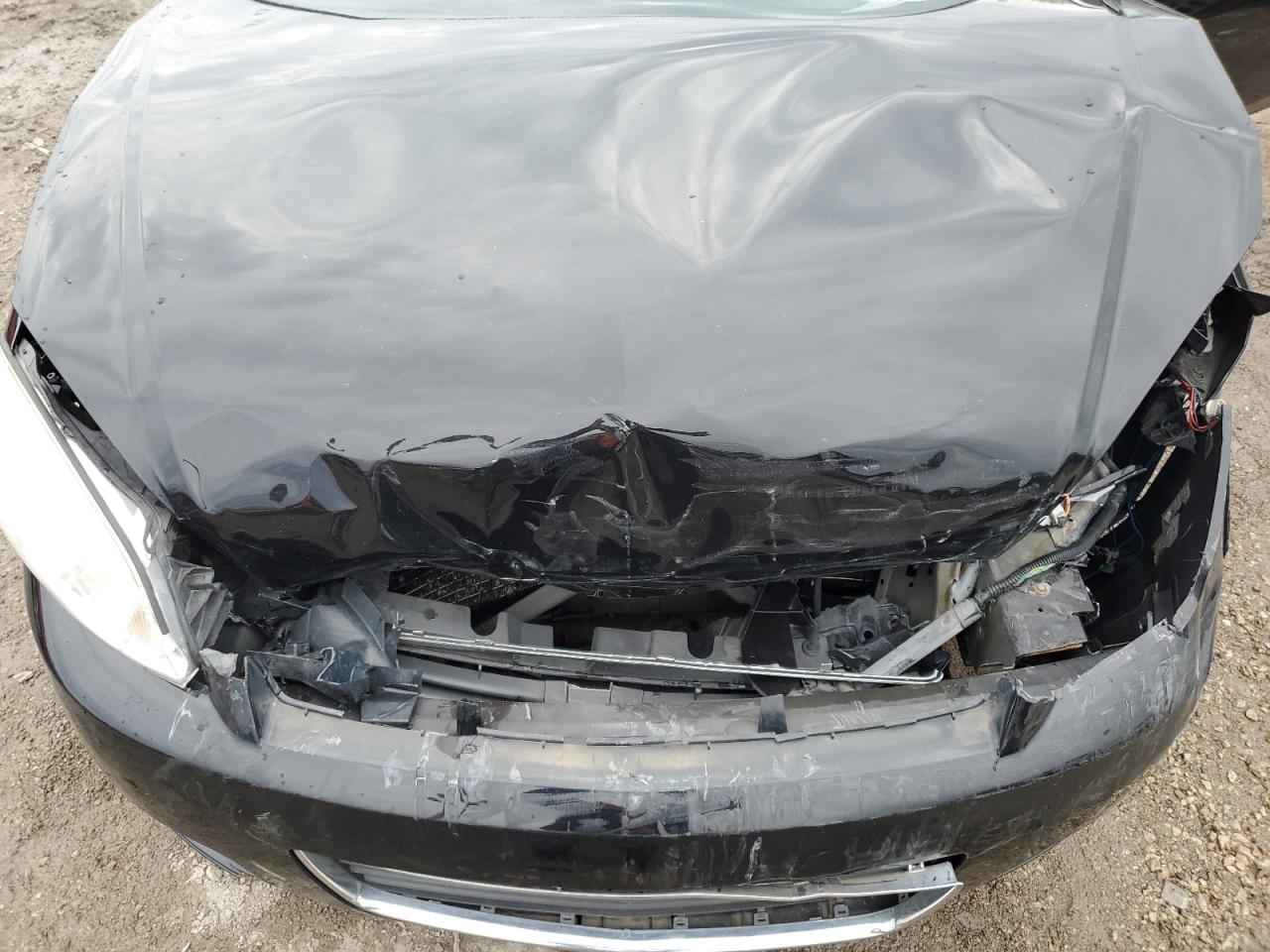2010 Chevrolet Impala - Image 12