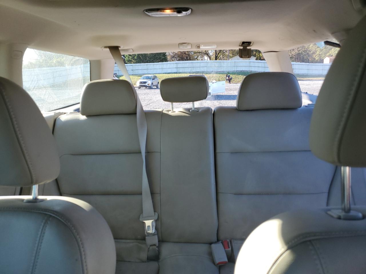 2008 Subaru Outback - Image 10