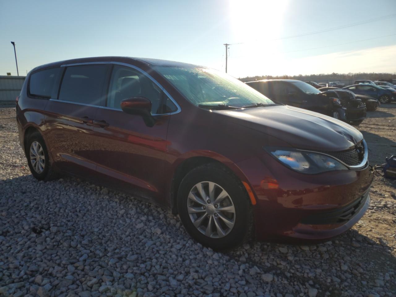 2019 Chrysler Pacifica - Image 4