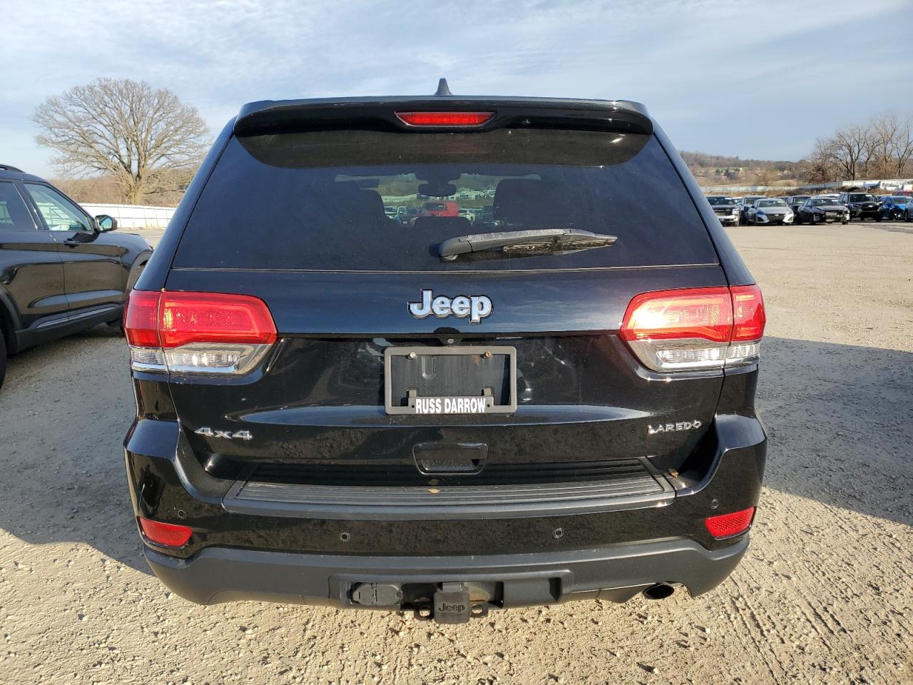 2017 Jeep Grand Cherokee - Image 6