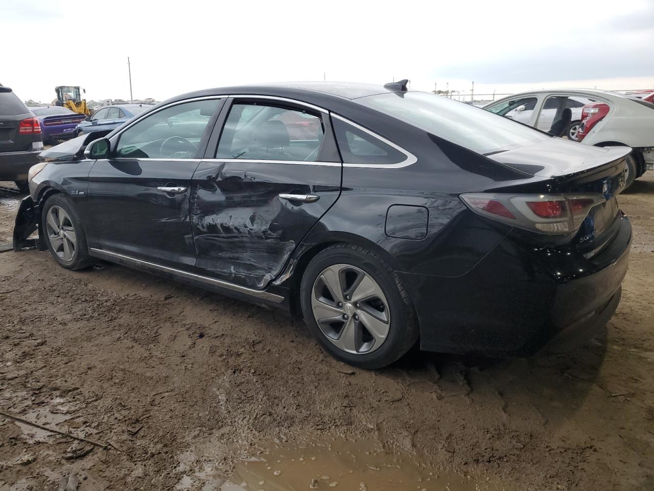 2017 Hyundai Sonata - Image 2