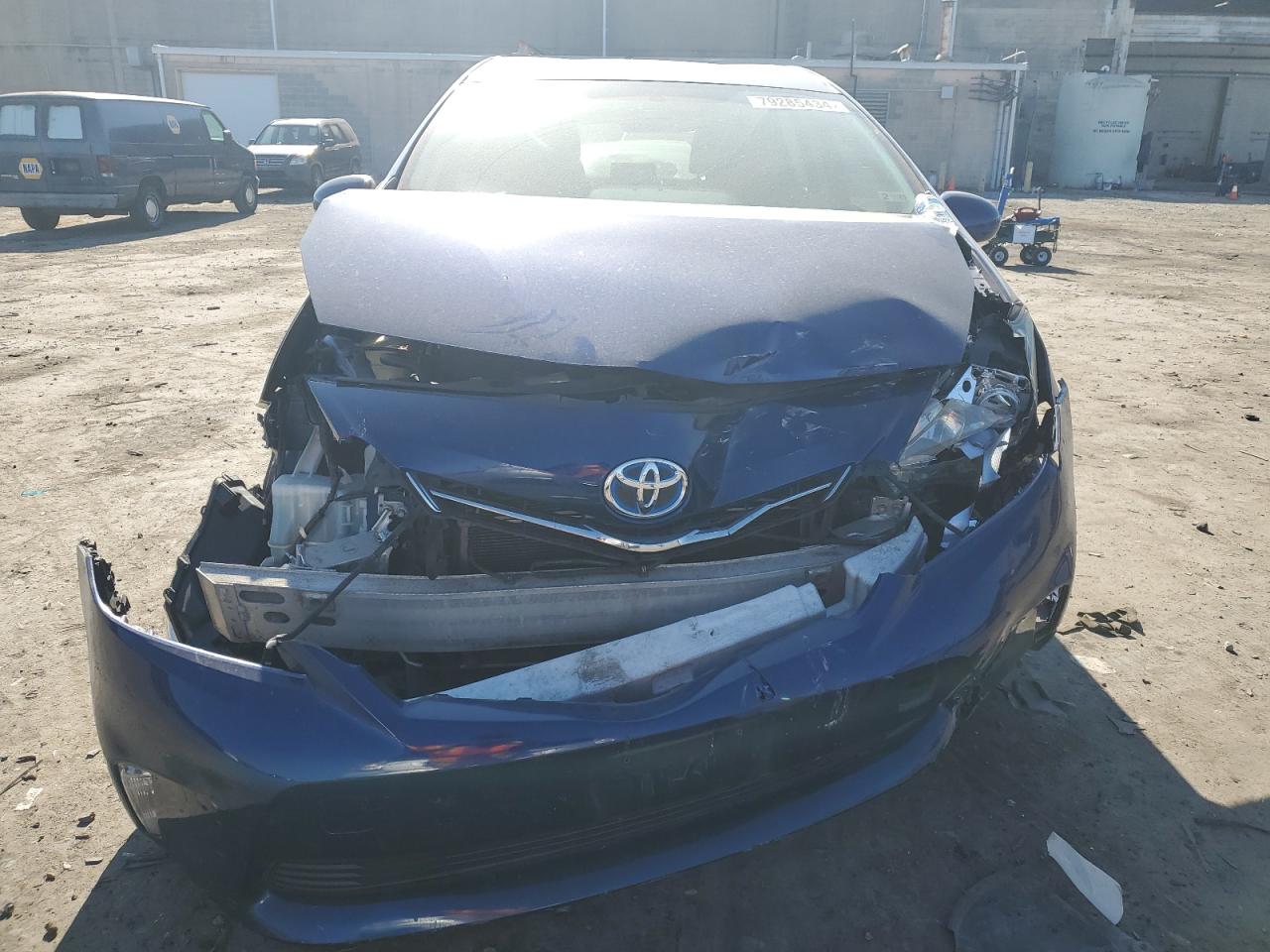 VIN JTDZN3EU0D3278245 2013 TOYOTA PRIUS no.5