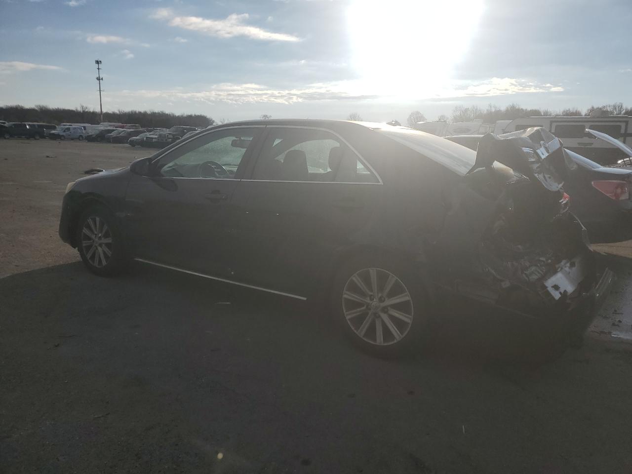 2014 Toyota Camry L VIN: 4T4BF1FK4ER386428 Lot: 81842944