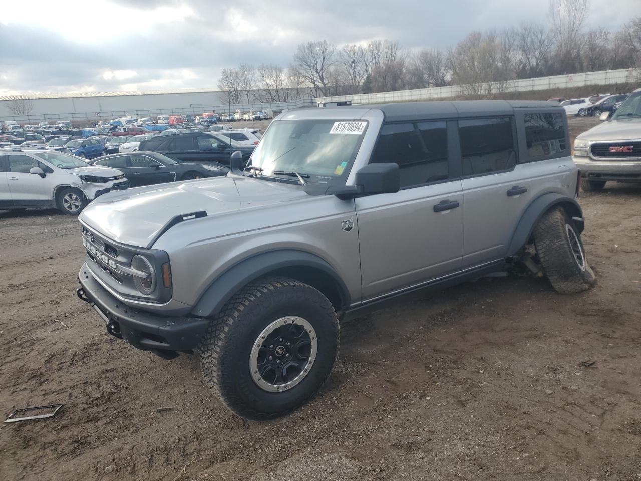 2023 Ford Bronco - Image 1
