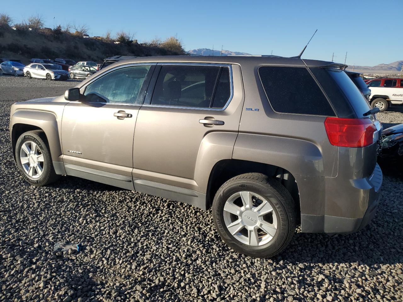 2011 GMC Terrain - Image 2