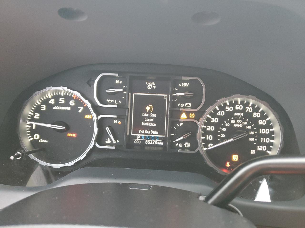 2020 Toyota Tundra - Image 9