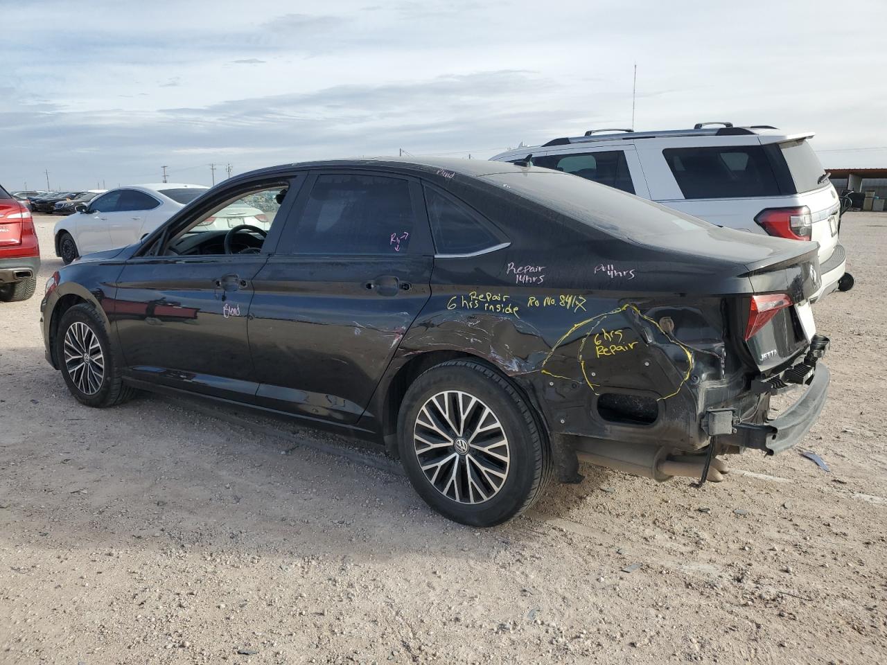 2019 Volkswagen Jetta - Image 2