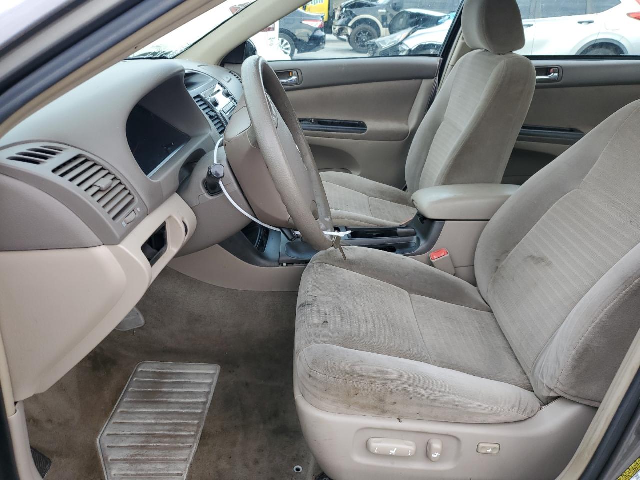 2006 Toyota Camry - Image 7