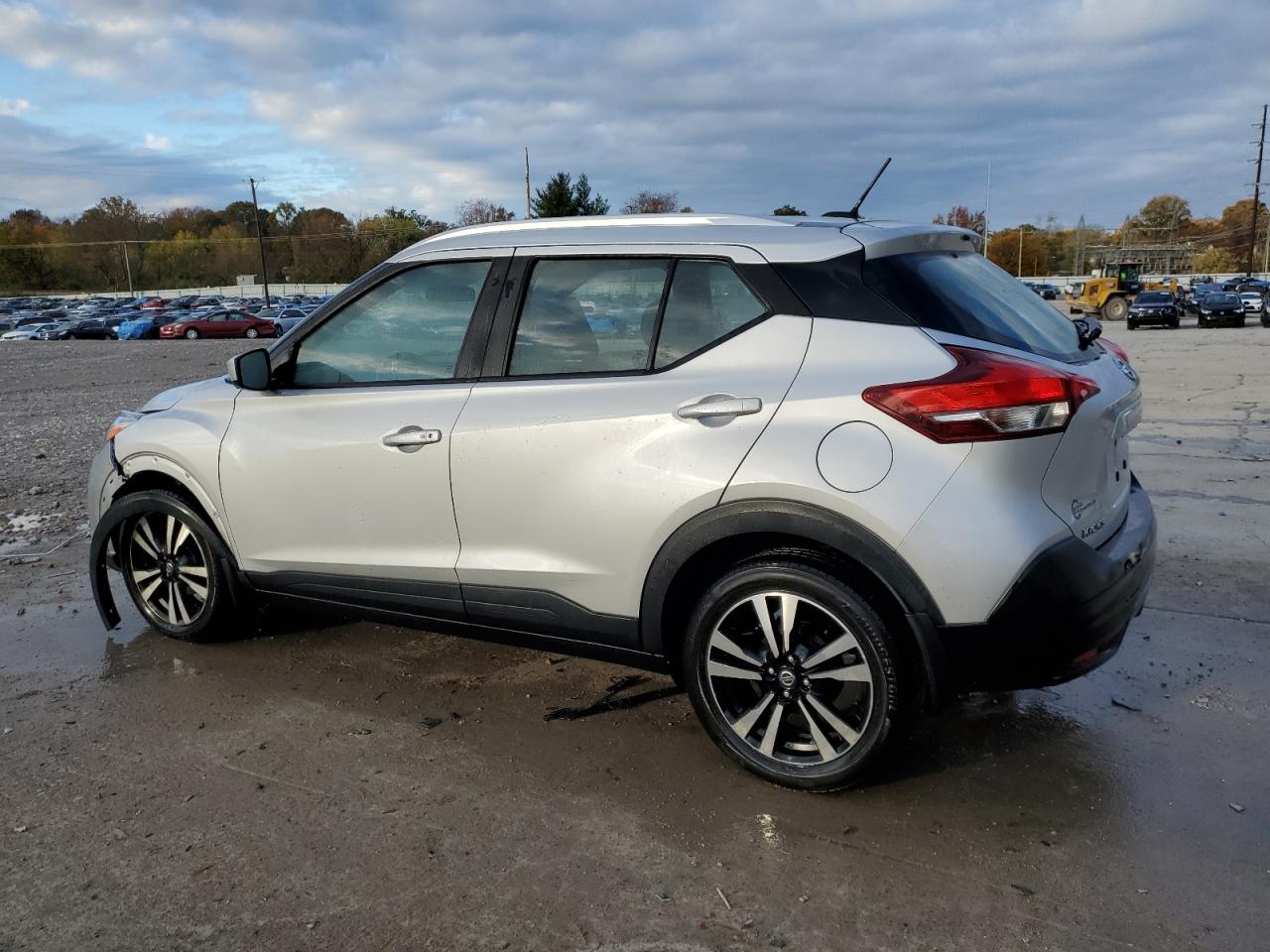 2019 Nissan Kicks - Image 2
